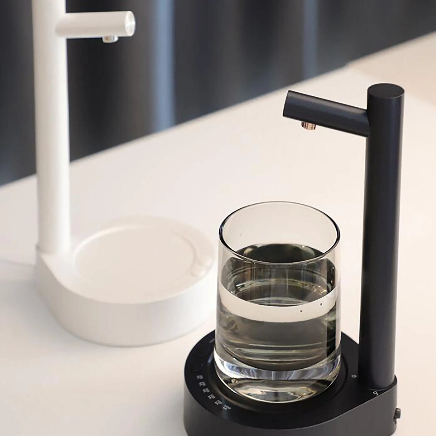 1 USB wiederaufladbare intelligente Desktop-Wasserpumpe, elektrischer Wasserspender im Eimertyp, automatische kleine Wasserpumpe, geeignet für Outd